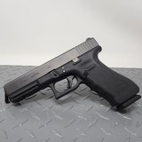 GLOCK 22 G22 GEN 4 .40 (Night Sights) POLICE TRADE IN - 1 of 4