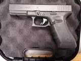 GLOCK 22 G22 GEN 4 .40 (Night Sights) POLICE TRADE IN - 2 of 3