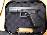 GLOCK 22 G22 GEN 4 .40 (Night Sights) POLICE TRADE IN - 2 of 3