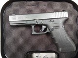 GLOCK 22 G22 GEN 4 .40 (Night Sights) POLICE TRADE IN - 2 of 3