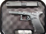 GLOCK 22 G22 GEN 4 .40 (Night Sights) POLICE TRADE IN - 3 of 3