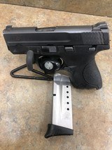 SMITH & WESSON M&P 9 Shield 9mm - 5 of 8
