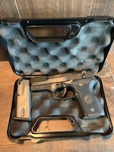 STOEGER COUGAR 8000 - 1 of 3