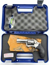 SMITH & WESSON 60-15 - 4 of 5