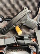 GLOCK G23 GEN 5 - 2 of 3