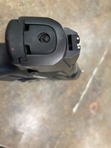 RUGER SR40C - 4 of 8