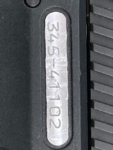 RUGER SR40C - 5 of 8