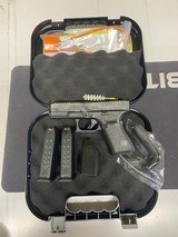 GLOCK 19gen5 - 1 of 7