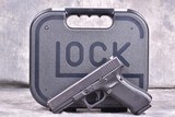 GLOCK 22 G22 Gen 4 w/ Night Sights - 1 of 5