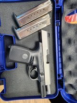 SMITH & WESSON SW9VE - 1 of 2