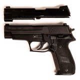 SIG SAUER P226 - 3 of 4