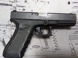 GLOCK 22 G22 GEN 4 .40 (Night Sights) POLICE TRADE IN - 1 of 3