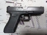 GLOCK 22 G22 GEN 4 .40 (Night Sights) POLICE TRADE IN - 1 of 3