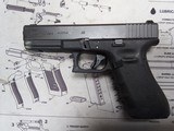 GLOCK 22 G22 GEN 4 .40 (Night Sights) POLICE TRADE IN - 2 of 3