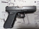GLOCK 22 G22 GEN 4 .40 (Night Sights) POLICE TRADE IN - 1 of 3