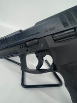 HECKLER & KOCH VP40 - 4 of 6