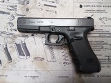GLOCK 22 G22 GEN 4 .40 (Night Sights) POLICE TRADE IN - 2 of 3