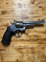 SMITH & WESSON 629 - 2 of 4