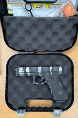 GLOCK G17 GEN 3 - 1 of 3