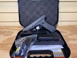 GLOCK 17 GEN5 - 1 of 4