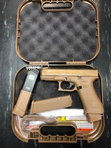 GLOCK 19x - 1 of 7