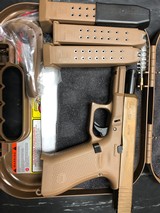 GLOCK 19x - 2 of 7