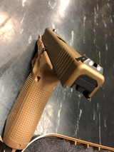 GLOCK 19x - 5 of 7