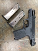 SMITH & WESSON SD40 - 1 of 5
