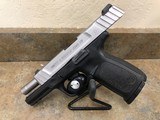 SMITH & WESSON SD40 VE - 1 of 7
