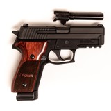 SIG SAUER P229 - 3 of 4