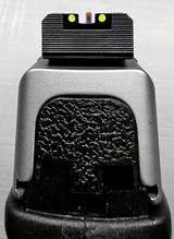 SMITH & WESSON 223900 SD9 VE 9mm - 3 of 3