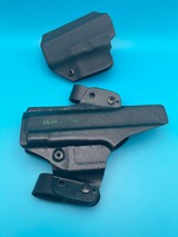 GLOCK G27 w/ 2 Holsters & 3 Mags - 4 of 6