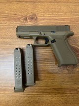 GLOCK 19 G19x FDE - 1 of 6