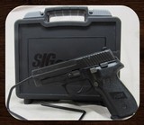SIG SAUER M11-A1 - 3 of 7