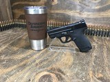 SMITH & WESSON M&P 9 SHIELD PLUS - 1 of 4