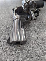 SMITH & WESSON 610-3 - 7 of 8