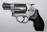 SMITH & WESSON 637 - 1 of 1