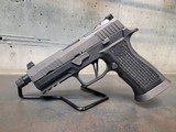 SIG SAUER P320 XCARRY LEGION - 1 of 4