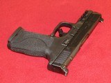 Smith & Wesson M&P M2.0 Optic Ready - 3 of 6