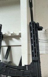 SMITH & WESSON M&P 15-22 - 2 of 3