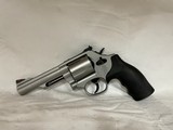 SMITH & WESSON 69 COMBAT MAGNUM - 1 of 5