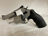 SMITH & WESSON 69 COMBAT MAGNUM - 4 of 5