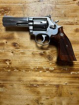 SMITH & WESSON 686 No Dash - 2 of 3