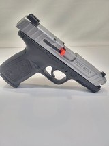 SMITH & WESSON SD40 VE Crimson Trace Rail Master - 2 of 6