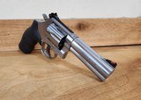 SMITH & WESSON 686 PLUS - 5 of 6