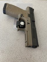 CZ CZ P-10 C - 4 of 4