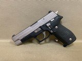 SIG SAUER P226 - 6 of 7