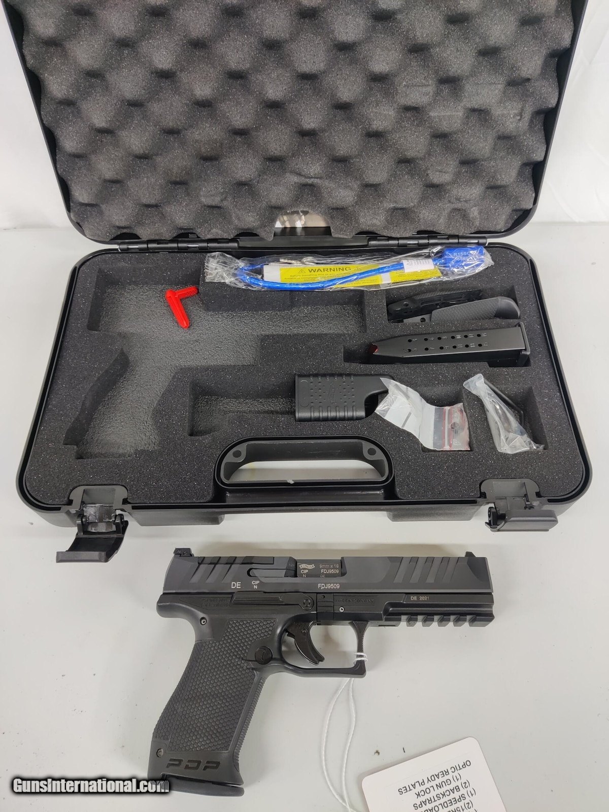 WALTHER PDP-C Optic Ready w/2 Mags, Hard Case, Optic Plates, Speedloader