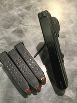 GLOCK 17 g17 gen 5 - 1 of 3