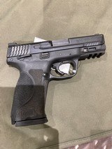 SMITH & WESSON M&P 45 SHIELD M2.0 - 3 of 3